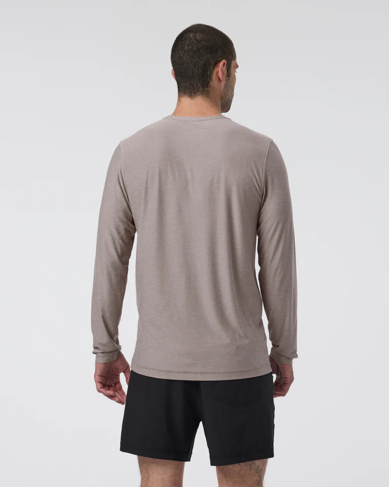 Vuori Men's Long Sleeve Strato Tech Tee