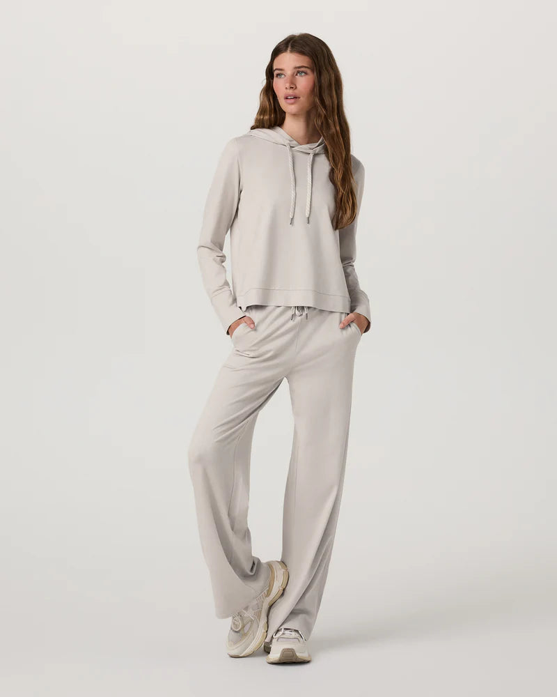 Vuori Women's Halo Essential Hoodie