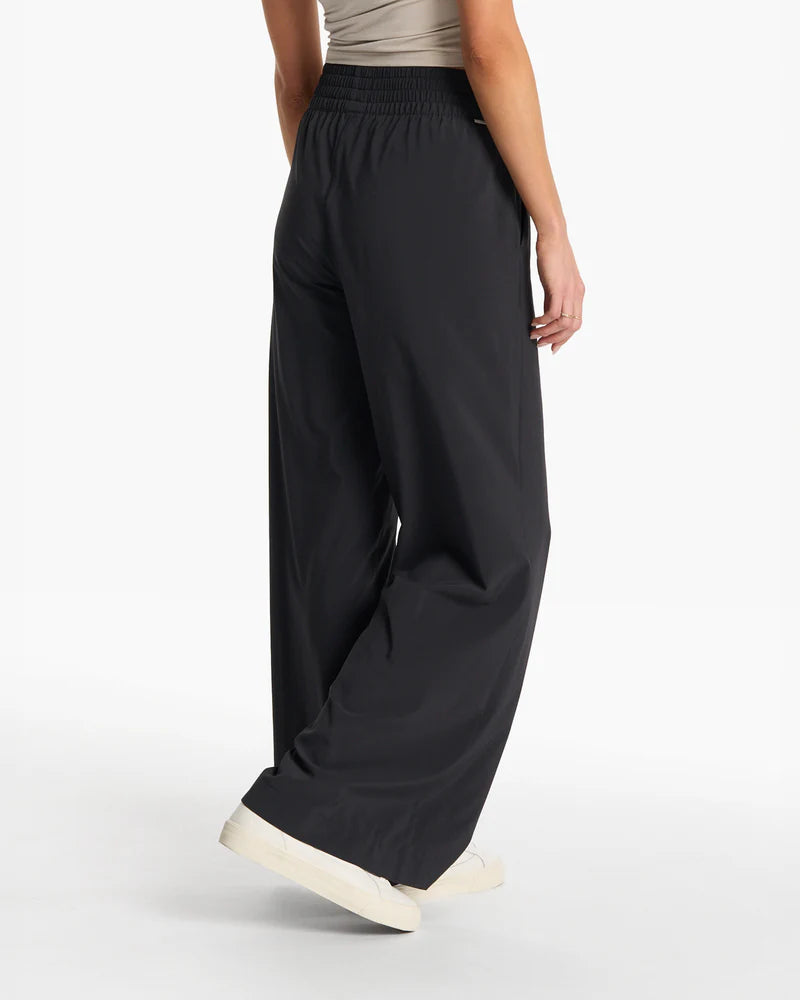 Vuori Women's Villa Wideleg Pant