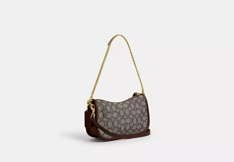 Coach Women's Swinger Bag In Signature Jacquard